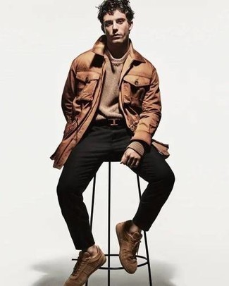 Comment porter une veste style militaire marron pour un style decontractés