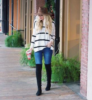Comment porter un chapeau marron pour un style chic decontractés