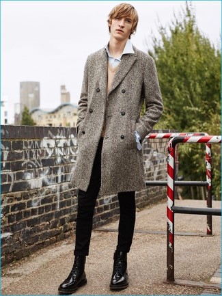 Comment porter un manteau à chevrons marron