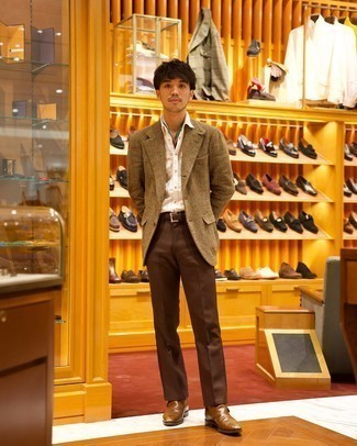 Comment porter une veste à chevrons marron au printemps