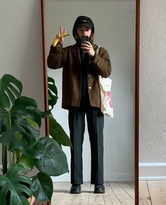 Comment porter une veste marron pour un style chic decontractés à l'adolescence