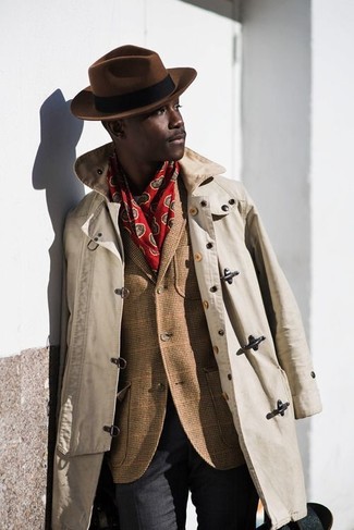 Comment porter une veste marron pour un style elégantes quand il fait frais