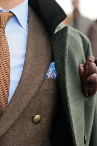 Comment porter une veste marron pour un style elégantes quand il fait frais