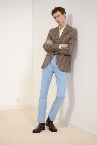 Comment porter une veste marron pour un style chic decontractés à l'adolescence