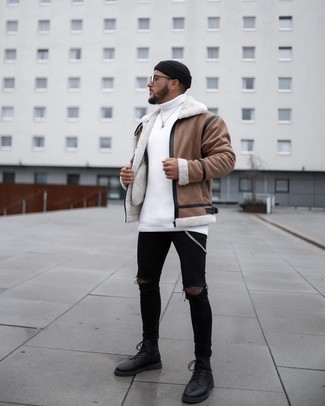 Comment porter une veste marron pour un style decontractés quand il fait frais