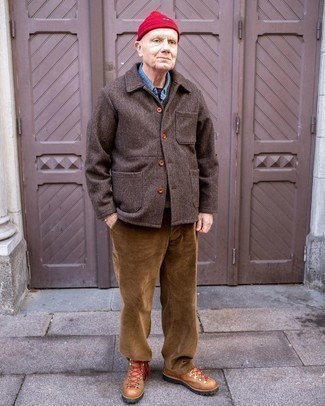 Comment porter une veste marron pour un style decontractés quand il fait frais