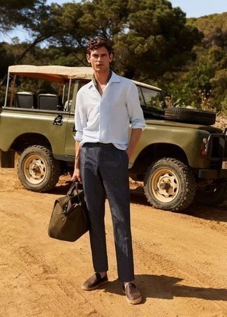 Comment porter des espadrilles en cuir marron quand il fait chaud