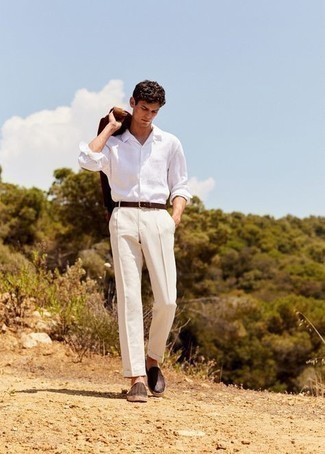 Comment porter des espadrilles en cuir marron quand il fait chaud