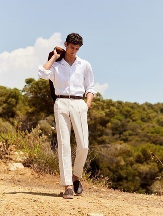 Comment porter des espadrilles en cuir marron quand il fait chaud