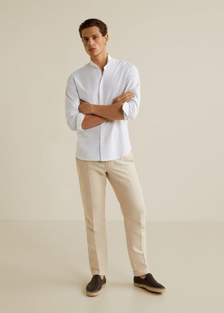Comment porter des espadrilles en cuir marron quand il fait chaud
