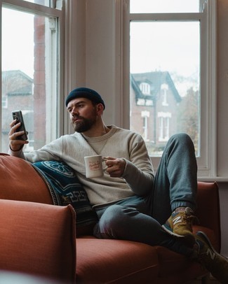Comment porter des chaussettes marron pour un style relax