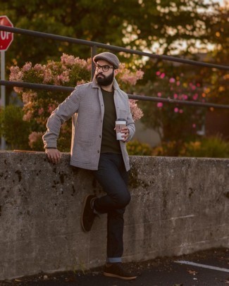 Comment porter des chaussettes marron pour un style decontractés en automne