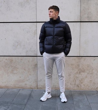 Comment porter des chaussettes marron pour un style decontractés au printemps
