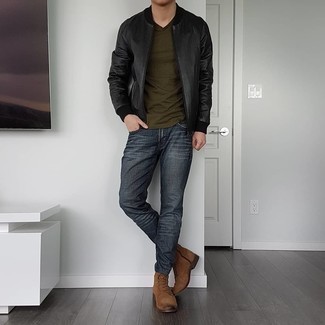 Comment porter des bottes de loisirs en daim marron pour un style decontractés