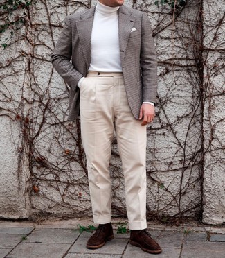 Comment porter des bottines chukka en daim marron avec un blazer en laine marron au printemps
