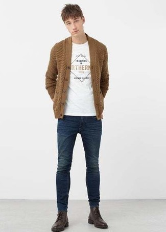 Comment porter un pull marron pour un style decontractés au printemps à l'adolescence