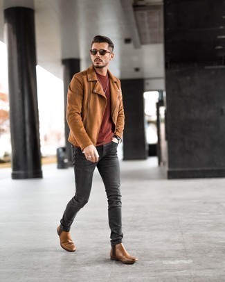 Comment porter un pull marron quand il fait chaud