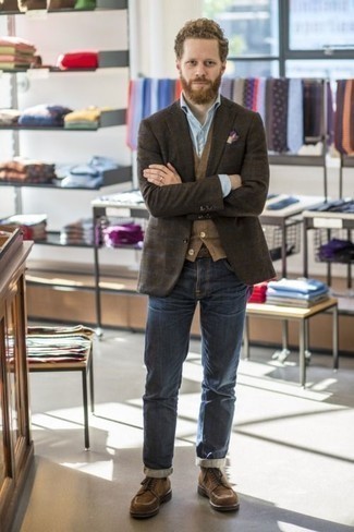 Comment porter un pull en v sans manches marron