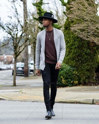 Comment porter un sweat-shirt marron quand il fait chaud