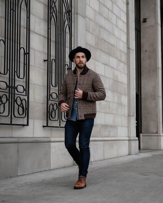 Comment porter une veste universitaire marron
