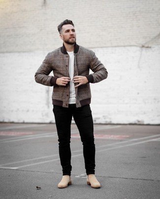 Comment porter une veste universitaire marron