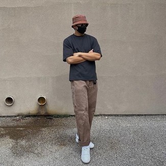 Comment porter un bob pour un style decontractés quand il fait très chaud