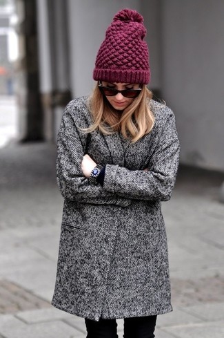 Comment porter un bonnet bordeaux