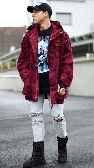 Comment porter une veste bordeaux quand il fait froid