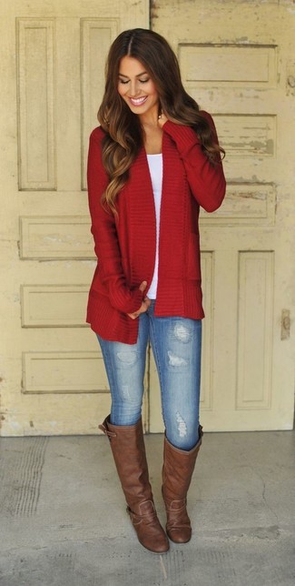 Comment porter un gilet bordeaux