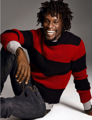 Comment porter un pull bordeaux pour un style decontractés