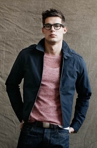 Comment porter un pull bordeaux