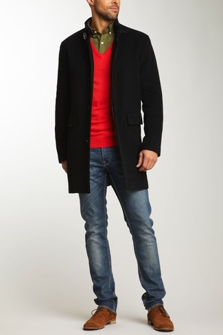 Comment porter un pull bordeaux