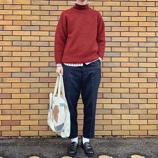 Comment porter un pull bordeaux