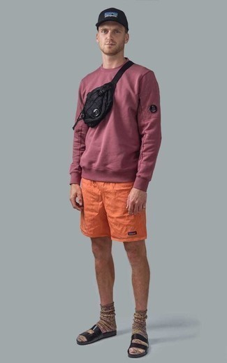 Comment porter un pull bordeaux en été