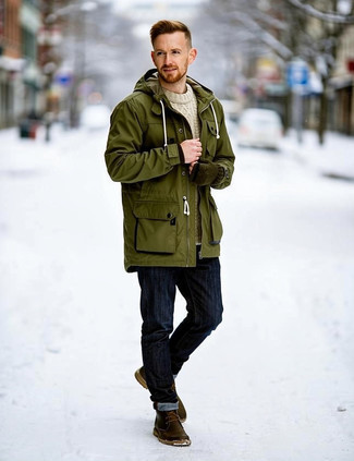 Comment porter un pull torsadé pour un style decontractés en hiver