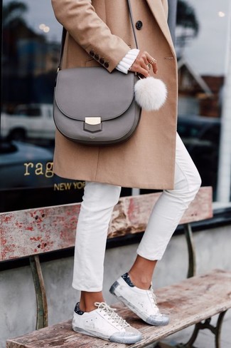 Comment porter un pull torsadé quand il fait froid