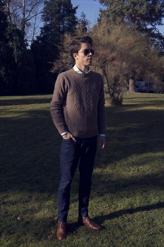 Comment porter un pull torsadé
