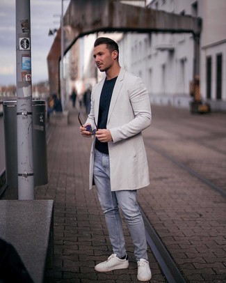 Comment porter un pull torsadé pour un style decontractés quand il fait frais