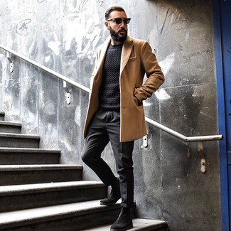 Comment porter un pull torsadé pour un style chic decontractés quand il fait froid