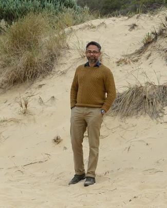 Comment porter un pull torsadé
