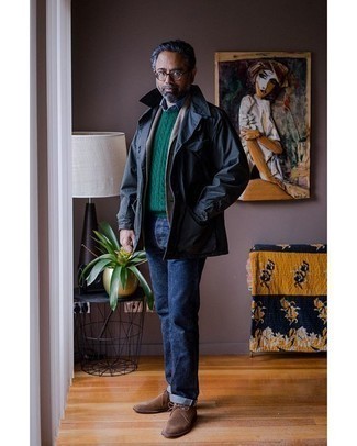 Comment porter un pull torsadé quand il fait frais après 50 ans