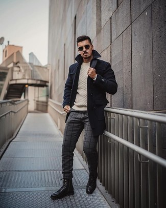 Comment porter un pull torsadé