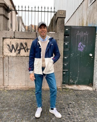 Comment porter un pull torsadé