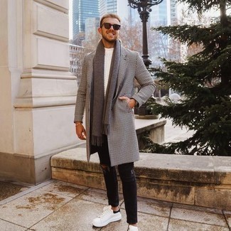 Comment porter un pull torsadé