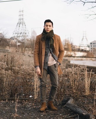 Comment porter un pull torsadé en hiver