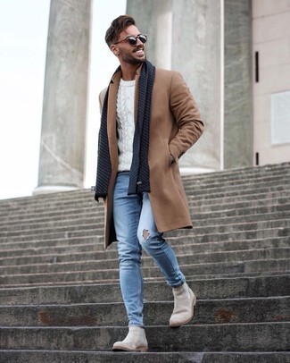 Comment porter un pull torsadé pour un style decontractés quand il fait frais