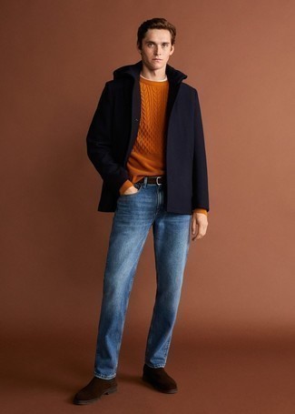 Comment porter un pull torsadé pour un style chic decontractés quand il fait froid à 20 ans