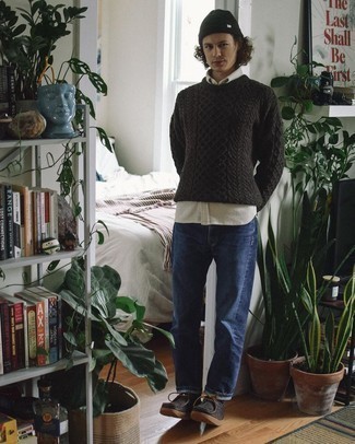 Comment porter un pull torsadé