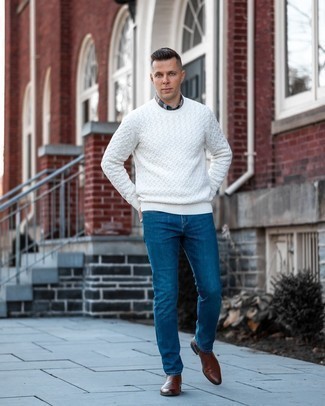 Comment porter un pull torsadé