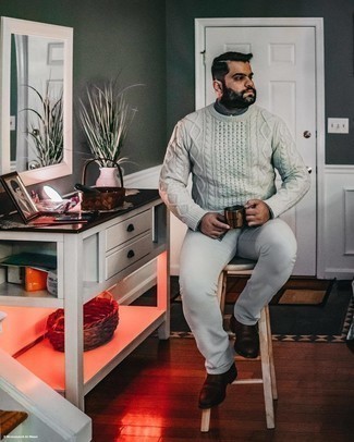 Comment porter un pull torsadé